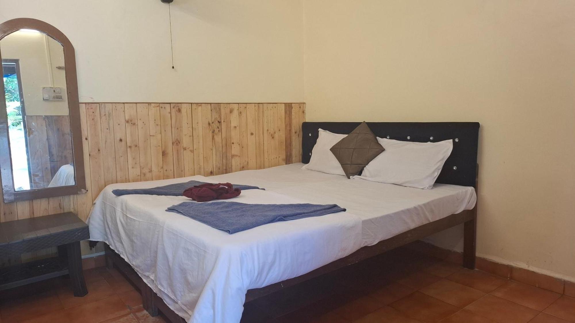 SHALOM Guest&House Hotel Colva Eksteriør billede